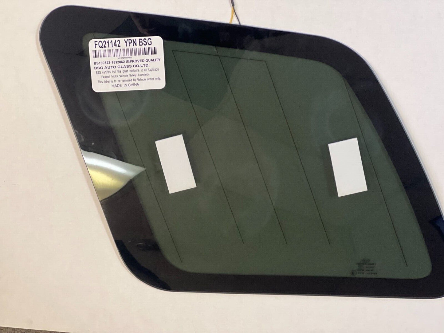 Fits: 2001-2006 Hyundai Santa Fe Driver Side Left Rear Quarter Window Glass